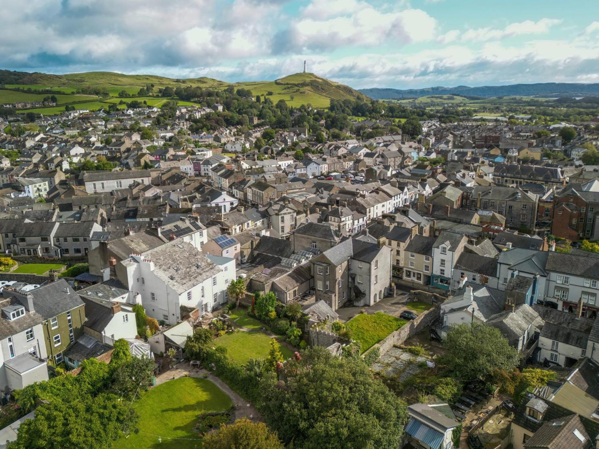 Lonsdale House Boutique Apartments Ulverston Extérieur photo